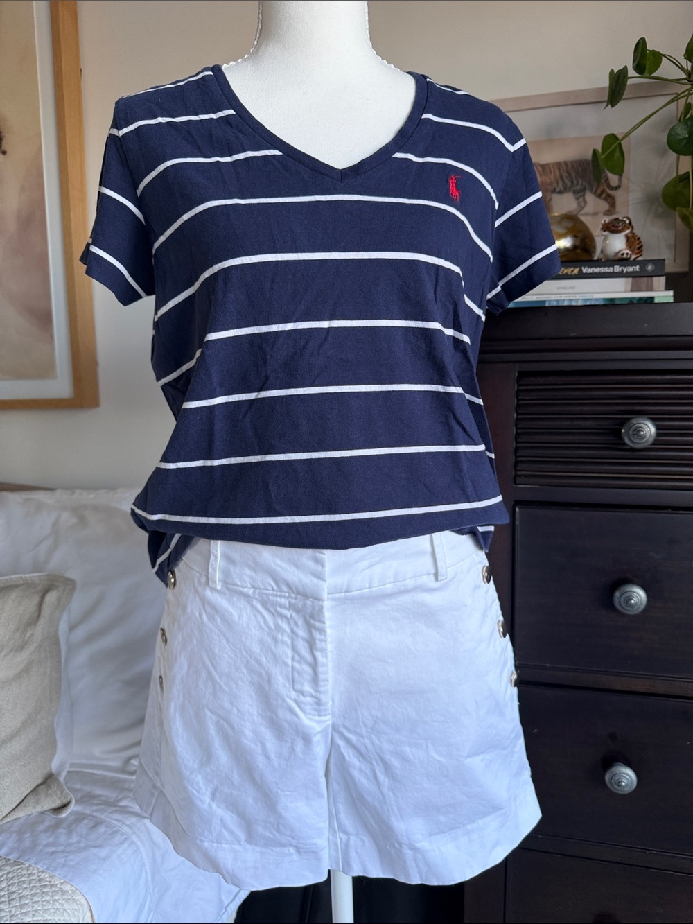 White Gold Button-Accent Women’s Tailored Shorts